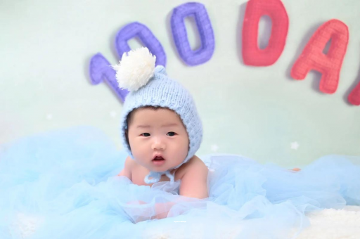 伊犁哈萨克宝宝几个月可以加辅食 伊犁哈萨克宝宝几个月可以加辅食